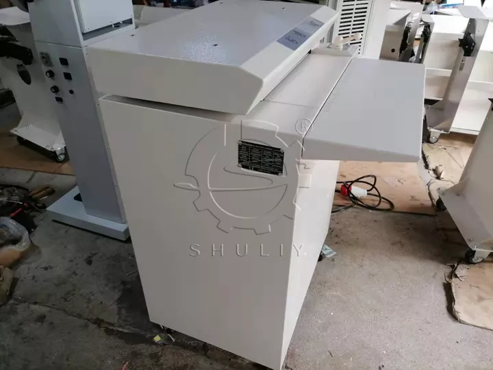 máquina trituradora de cartón